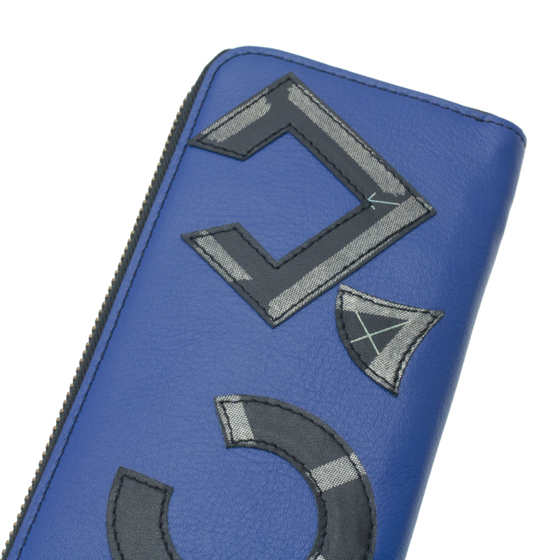 ラウンドファスナー長財布